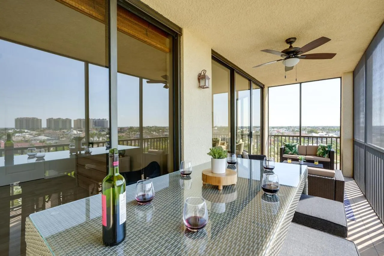 Stunning Cape Harbour With Pool Access! * Cape Coral