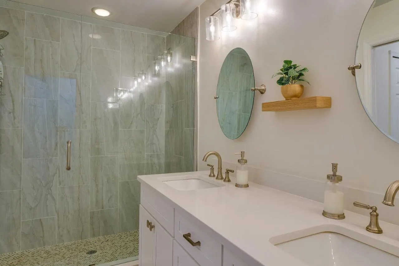Pet-friendly Vacation With Lanai! Holiday home