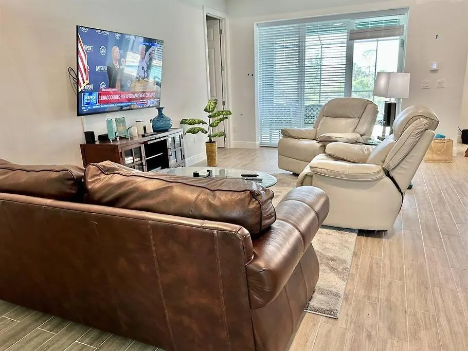 Teal Paradise - Brand New In Nw Cape Pool And Water View Villa Cape Coral