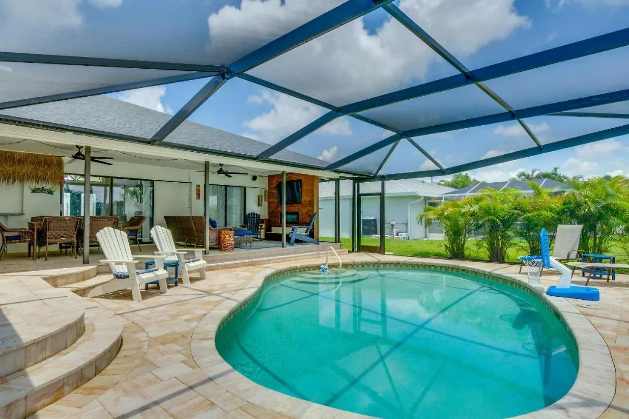 Waterfront With Screened-in Private Pool! *
