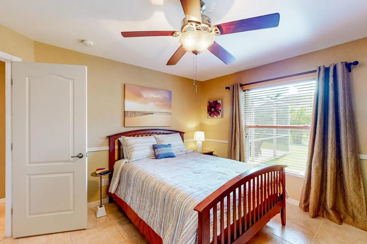 Hideaway * Cape Coral