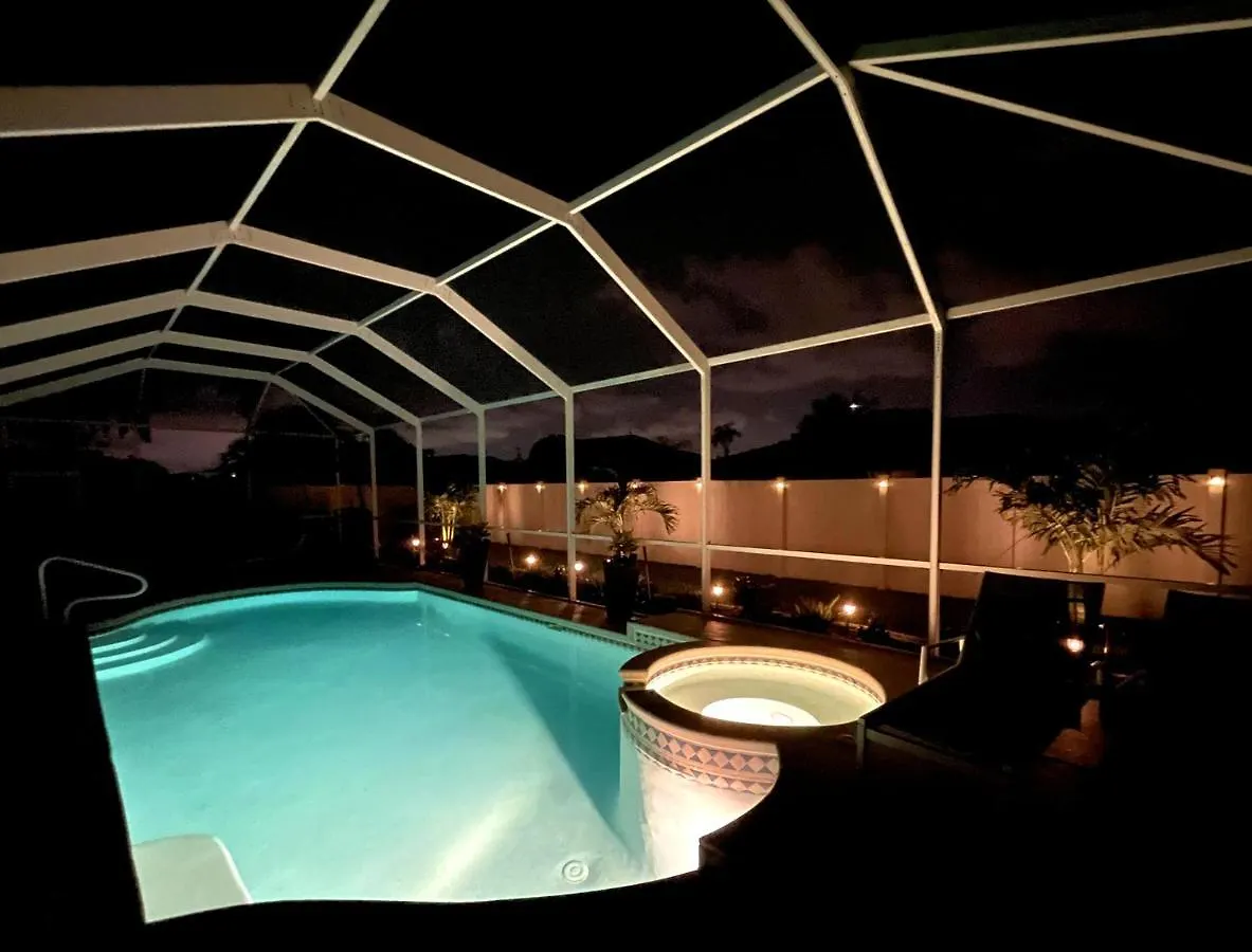 Villa-haze, Lots Of Privacy, Solar & Electric Heated Pool And Villa *