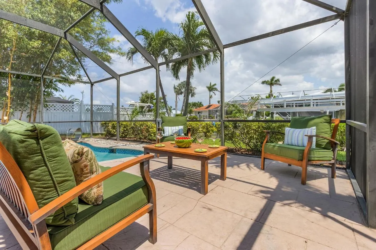 Gulf Access, Heated Pool, Bicycles, Sleeps 8 - Jewel Box - Roelens Vacations *