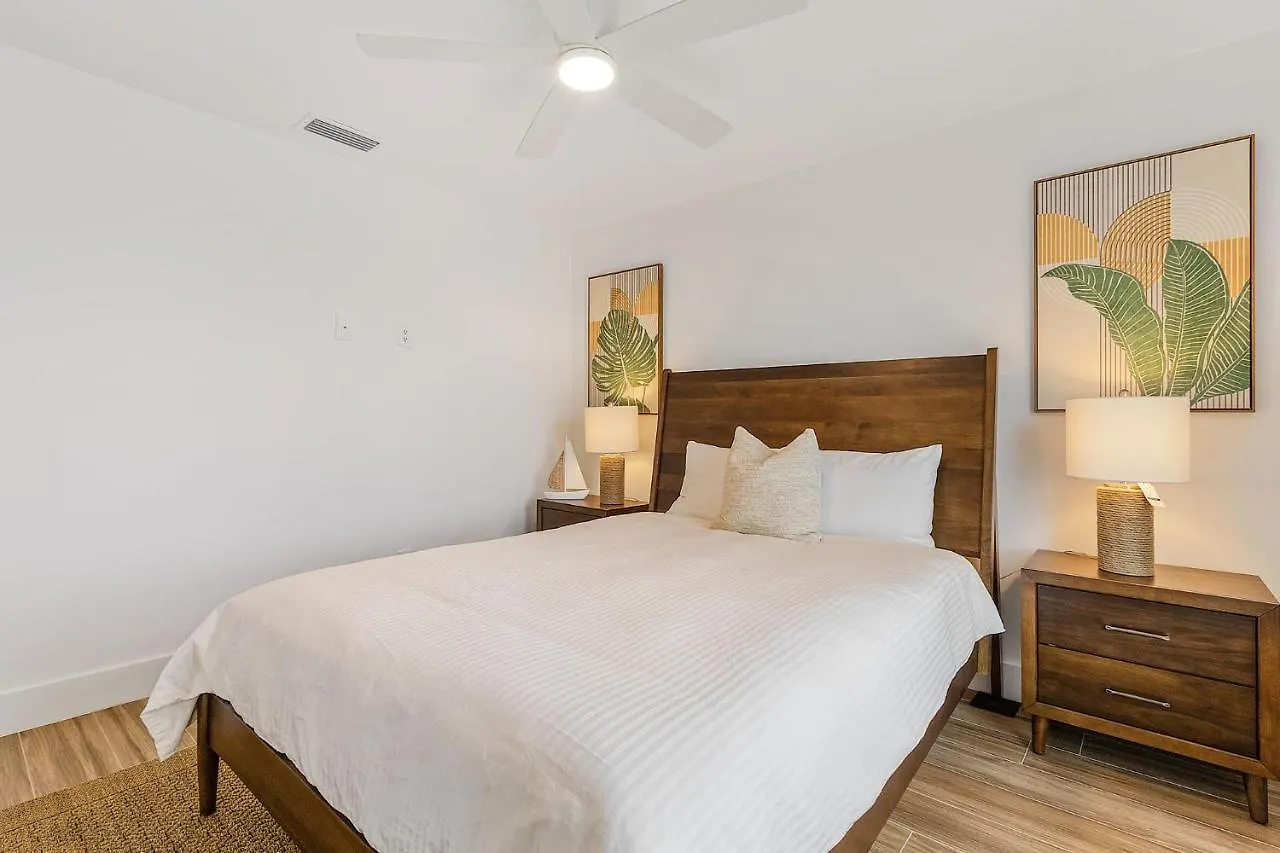 Brand New Home, Heated Pool, Sleeps 8 - Kayo Kosta - Roelens Vacations Holiday home