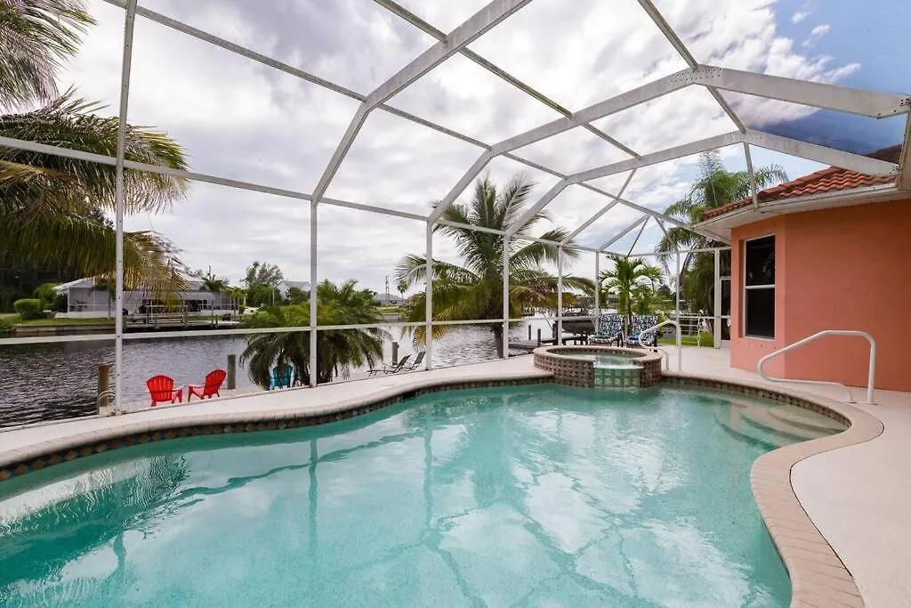 Maxos - Boaters Dream 4br/3 Bath Pool / Villa