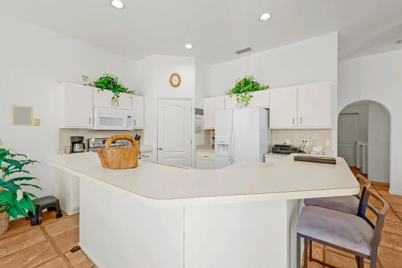 Quiet And Relaxing Waterfront Paradise With Direct Access To The Gulf Of Mexico, Just For Sun Holiday home Cape Coral