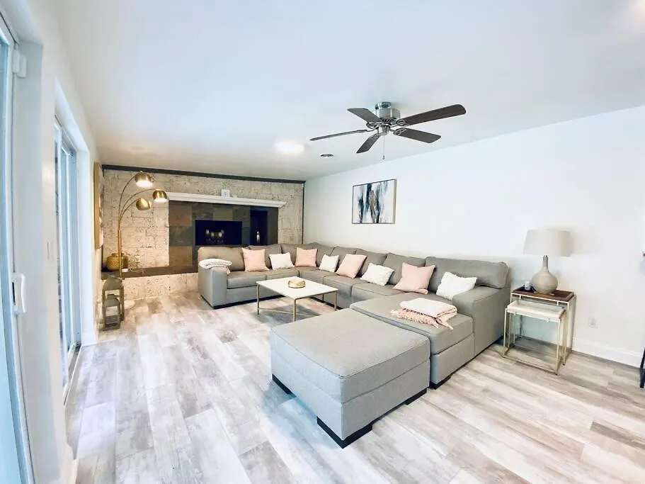 Casa De Emma - A 3-bed Gulf Access Vacation