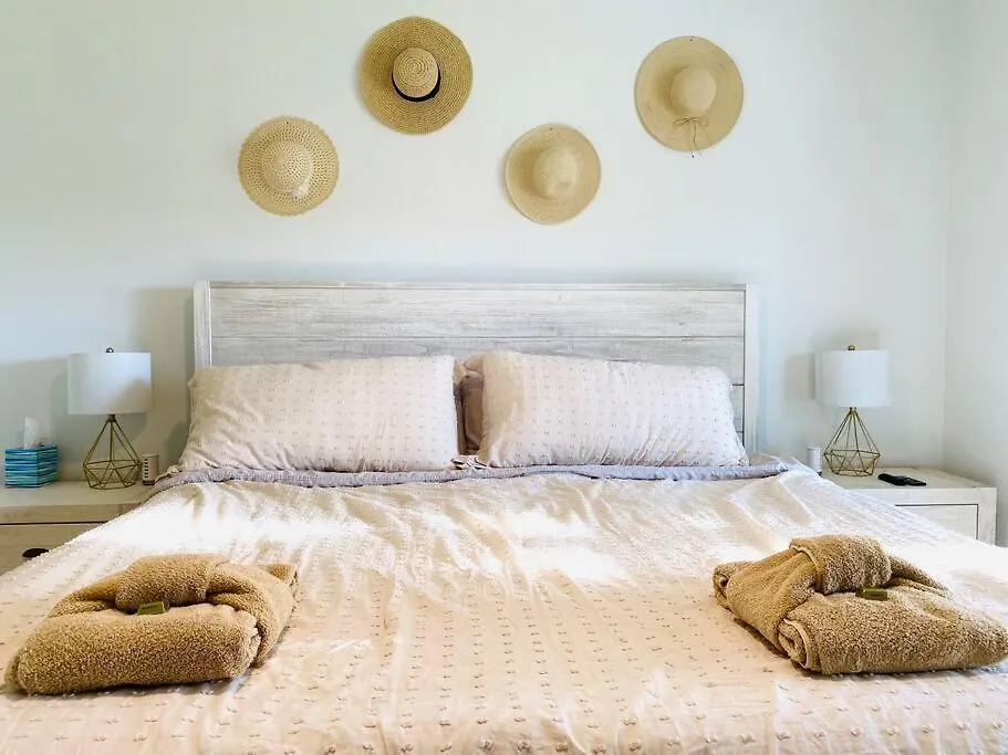 Casa De Emma - A 3-bed Gulf Access Vacation Holiday home *