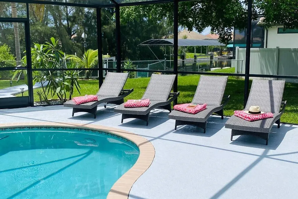 Casa De Emma - A 3-bed Gulf Access Vacation *