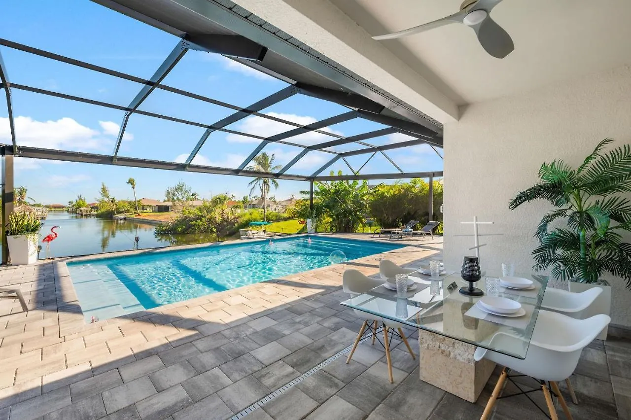Villa Entire Luxury Duplex Gulf Access Heated Saltwater Pool Cape Coral
