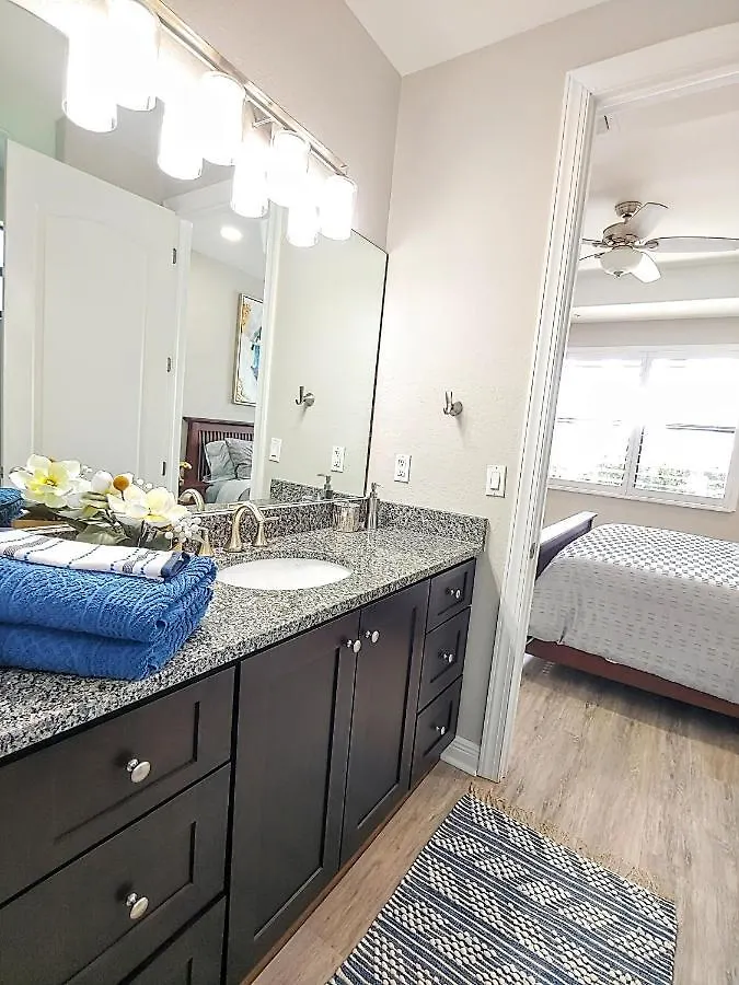 Apartment Luxury Oasis - Pool, Bbq, Patio - Cape Coral, Florida