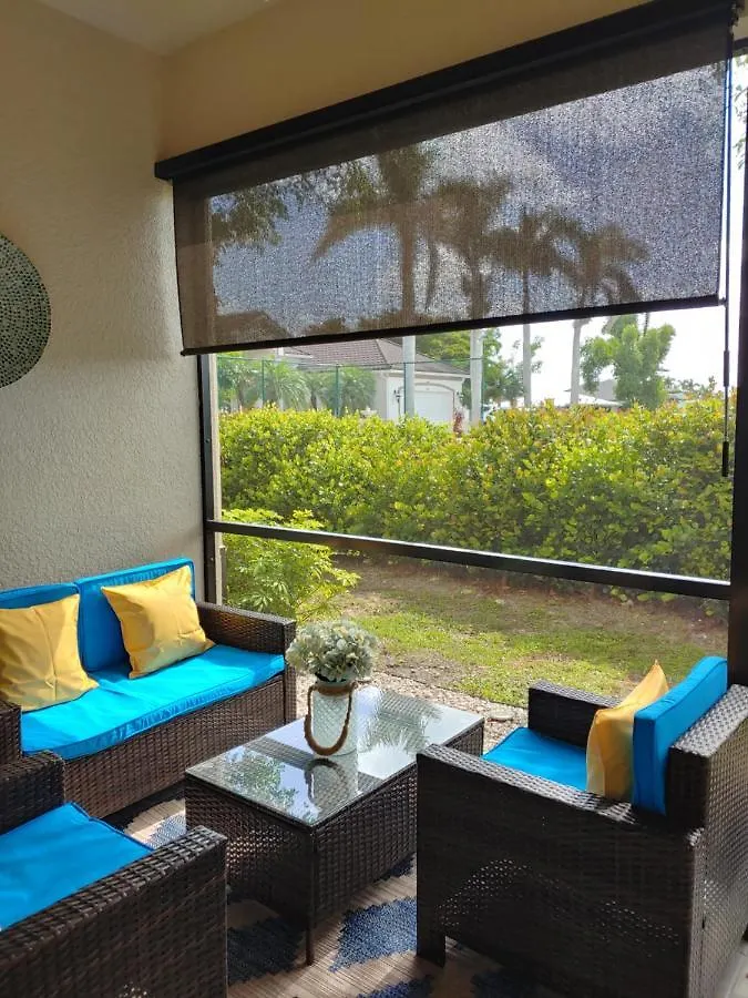 Apartment Luxury Oasis - Pool, Bbq, Patio - Cape Coral, Florida Cape Coral