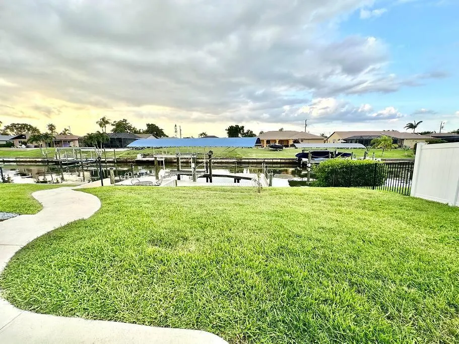 Gulf Access Oasis W/ Heated Pool !