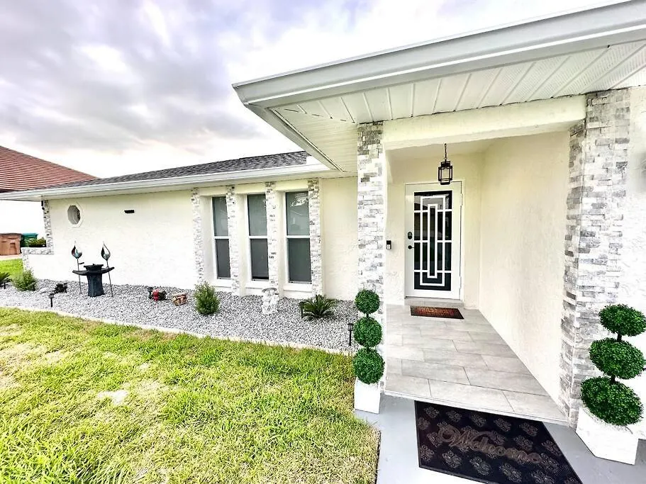 Holiday home Gulf Access Oasis W/ Heated Pool ! *