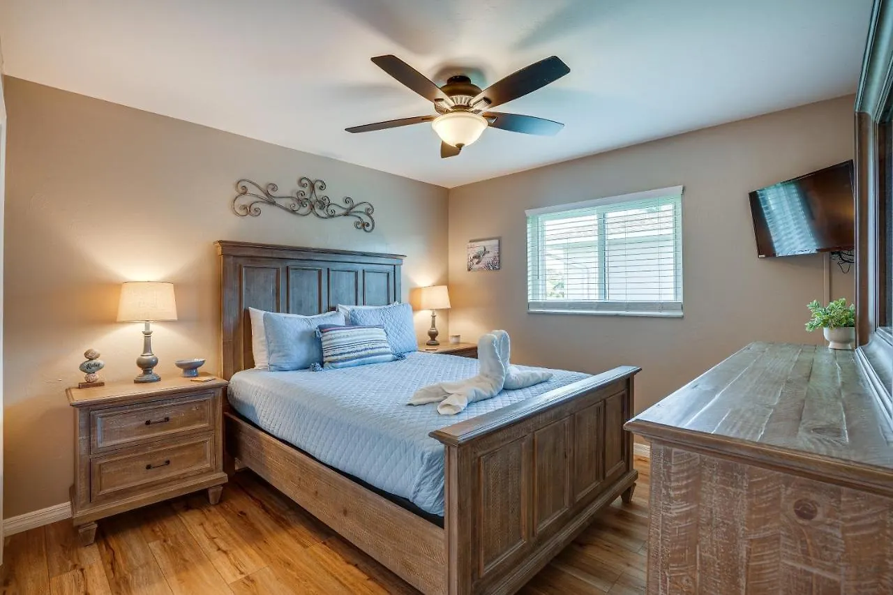 With Screened Pool And Patio! * Cape Coral