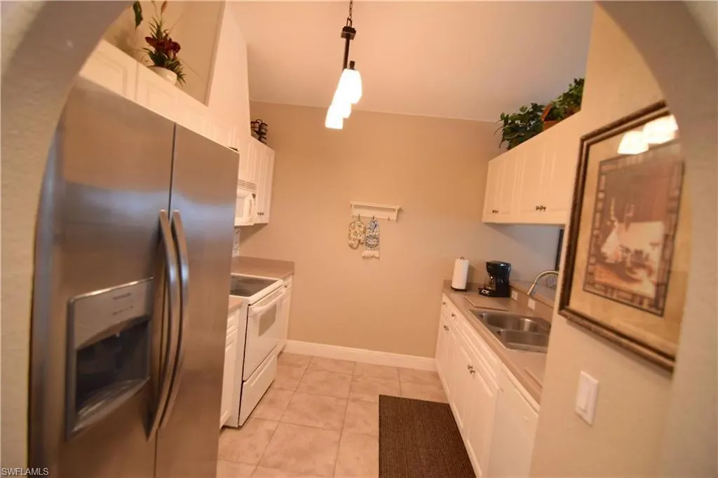 Water Views & Community Pool - Casa Marbella - Roelens Vacations * Cape Coral
