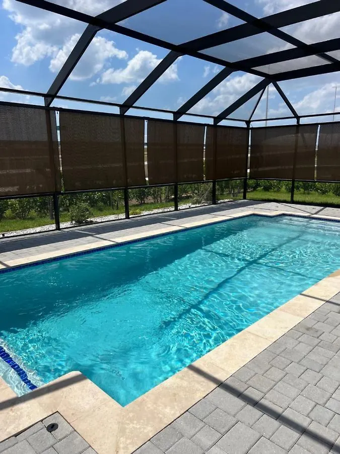 Villa Modern New In Cape Coral