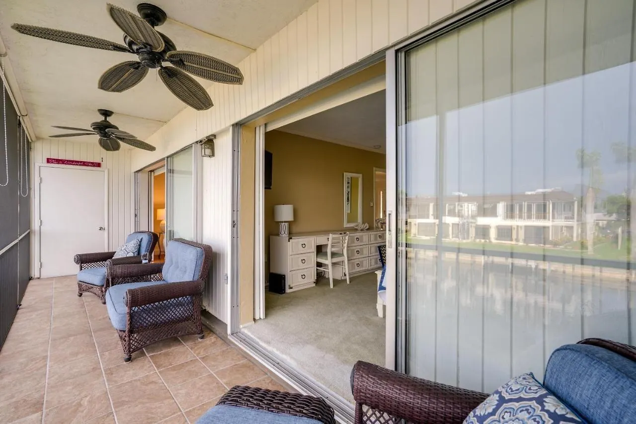 Waterfront With Screened Porch! * Cape Coral