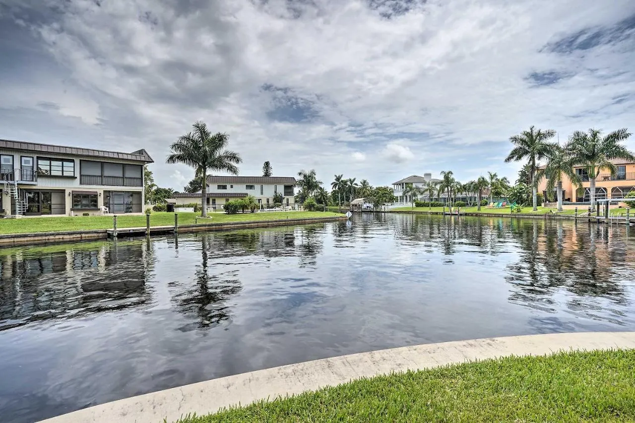 Waterfront With Screened Porch! Apartment *