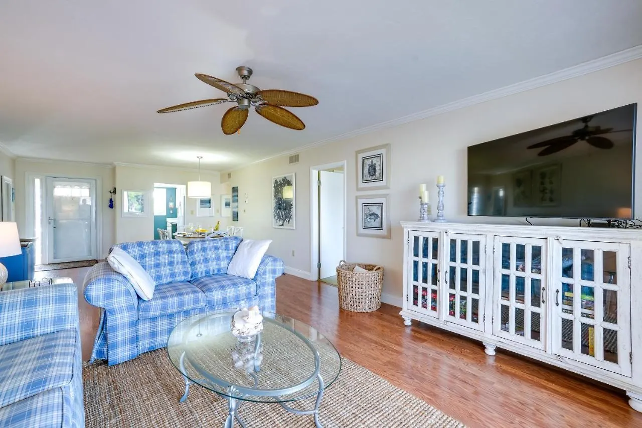 Apartment Waterfront With Screened Porch! Cape Coral