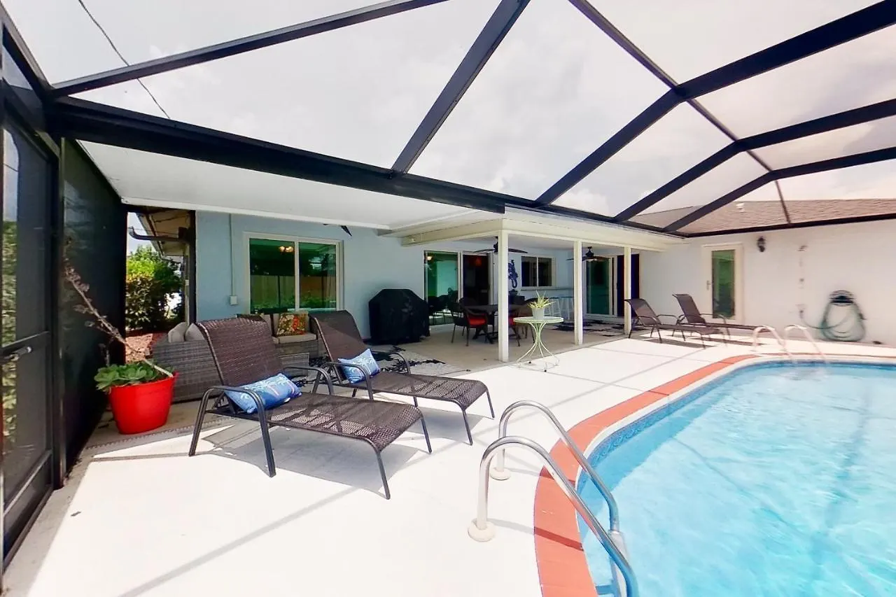 Holiday home Sun-soaked Serenity Cape Coral