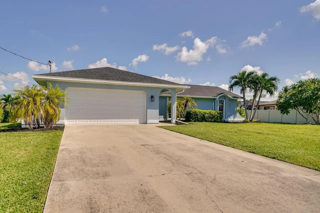 Holiday home Centrally Located Oasis Pool And Lanai Cape Coral