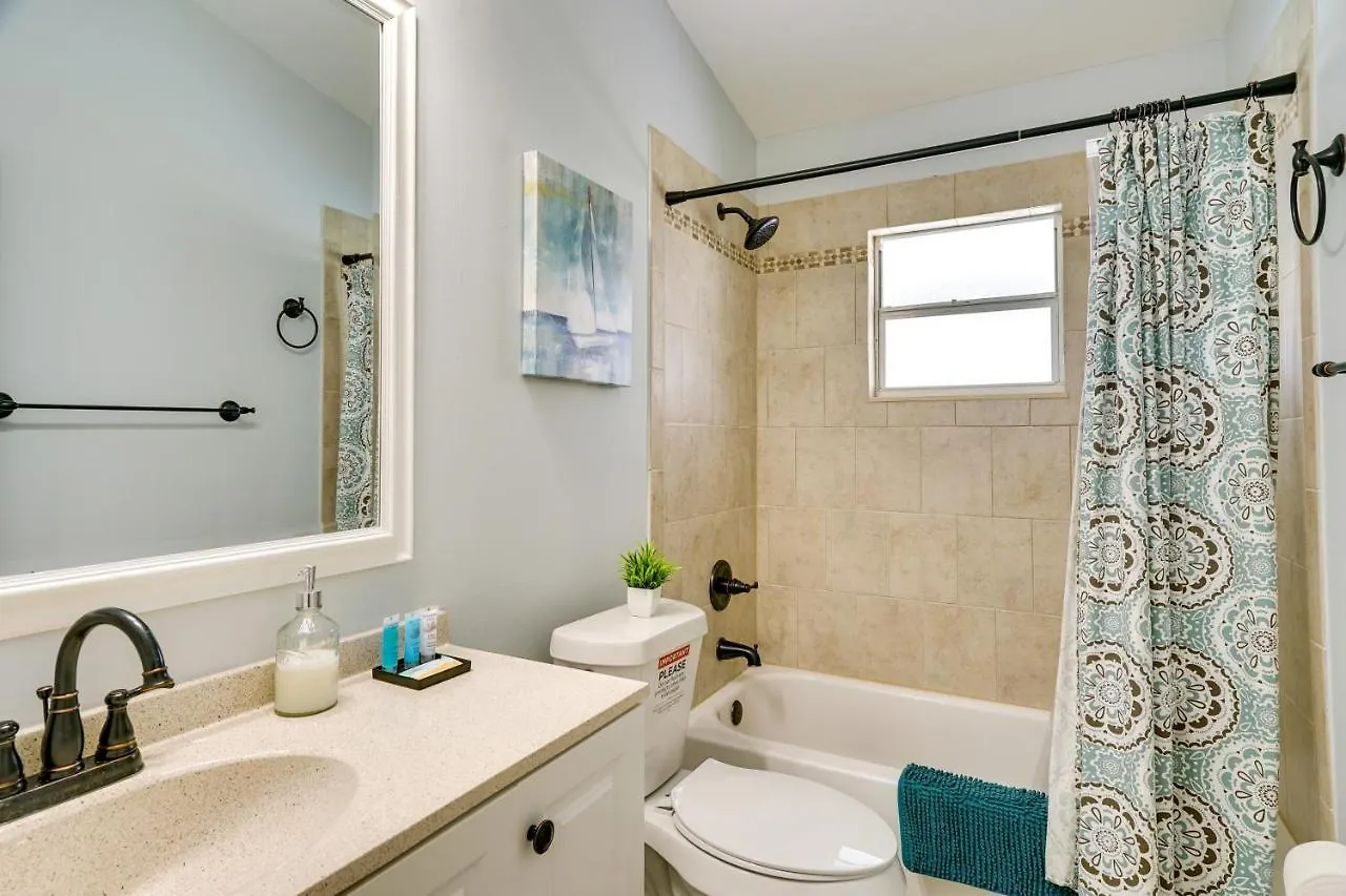Holiday home Centrally Located Oasis Pool And Lanai Cape Coral