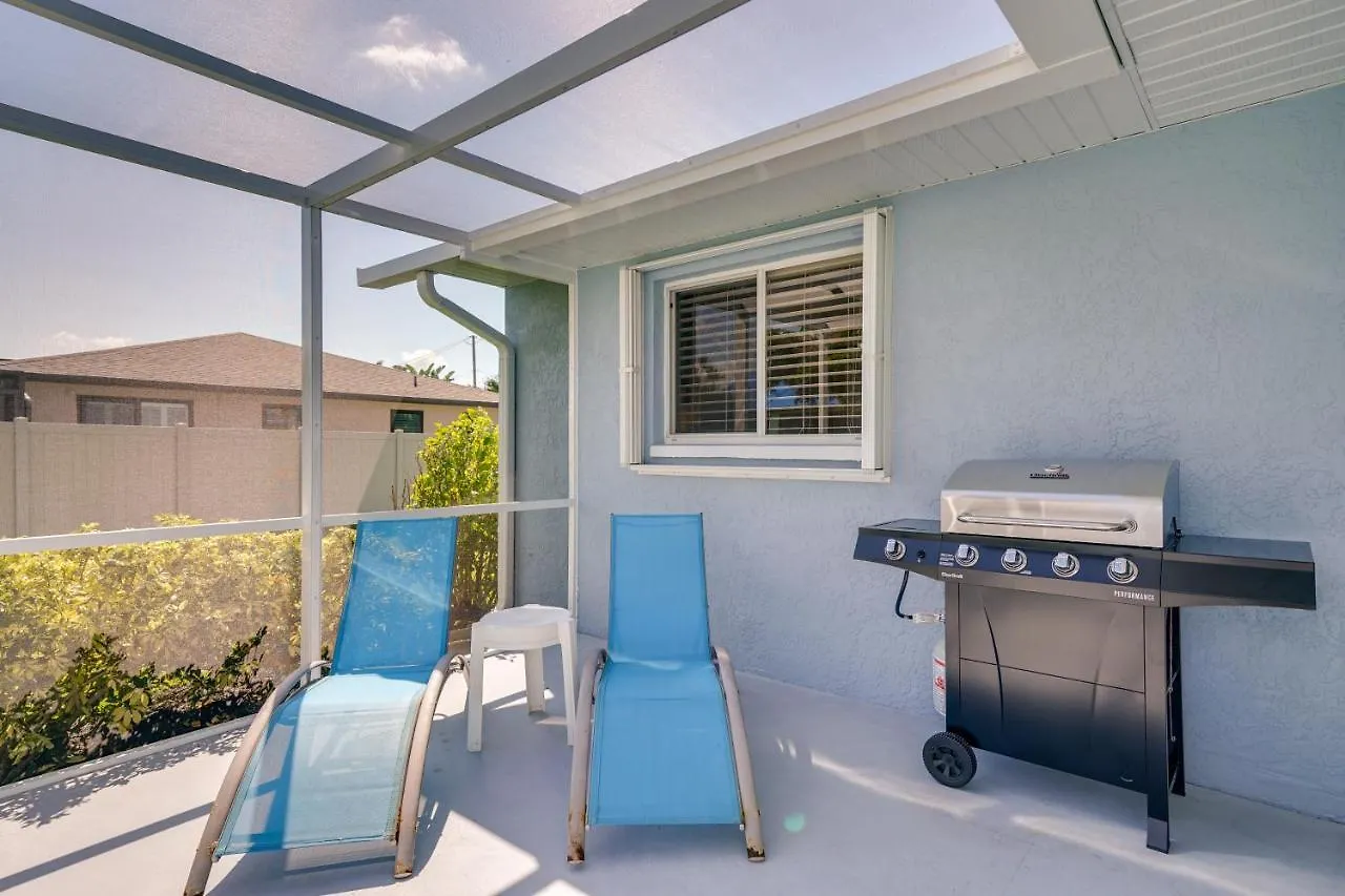 Centrally Located Oasis Pool And Lanai Holiday home