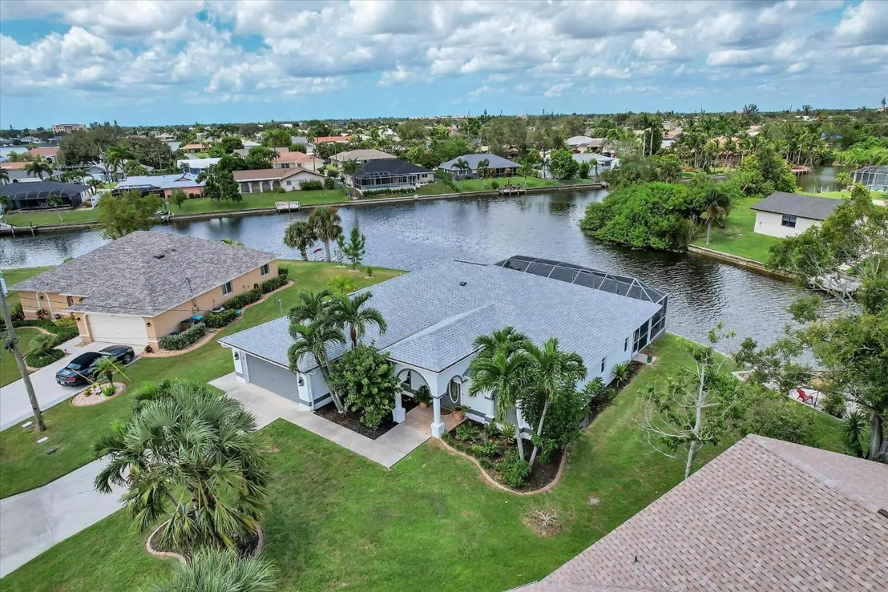 2101 Se 2nd Terr Holiday home Cape Coral