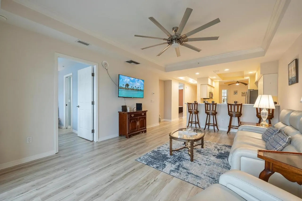 Holiday home Closest To The Pool! - Updated, Bright & Cheery - Serenity Cove - Roelens Vacations
