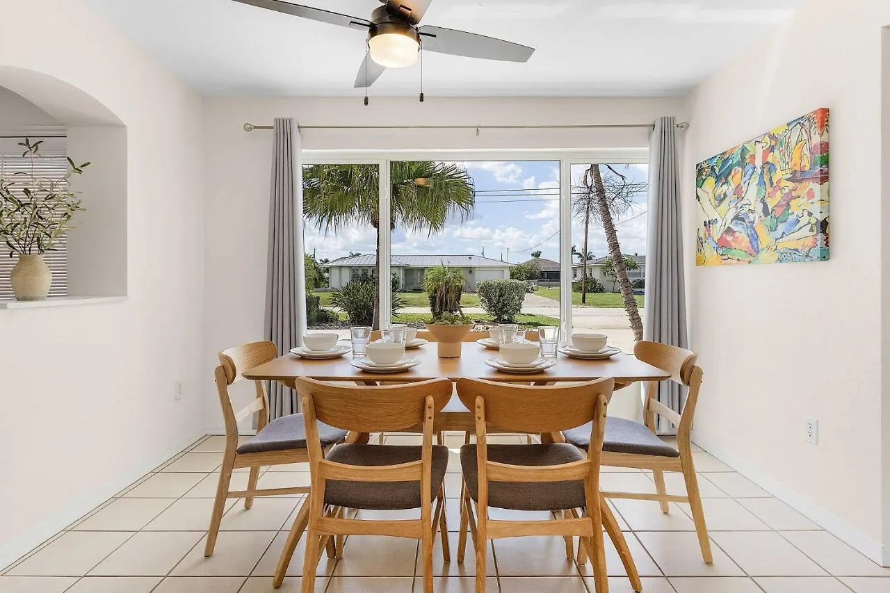 Direct Gulf Access - Just Mnutes To The River! - Heated Pool! - Waterside Serenade - Roelens Holiday home Cape Coral