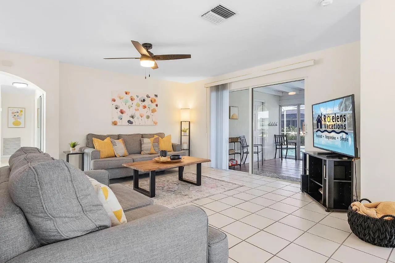 Direct Gulf Access - Just Mnutes To The River! - Heated Pool! - Waterside Serenade - Roelens Holiday home