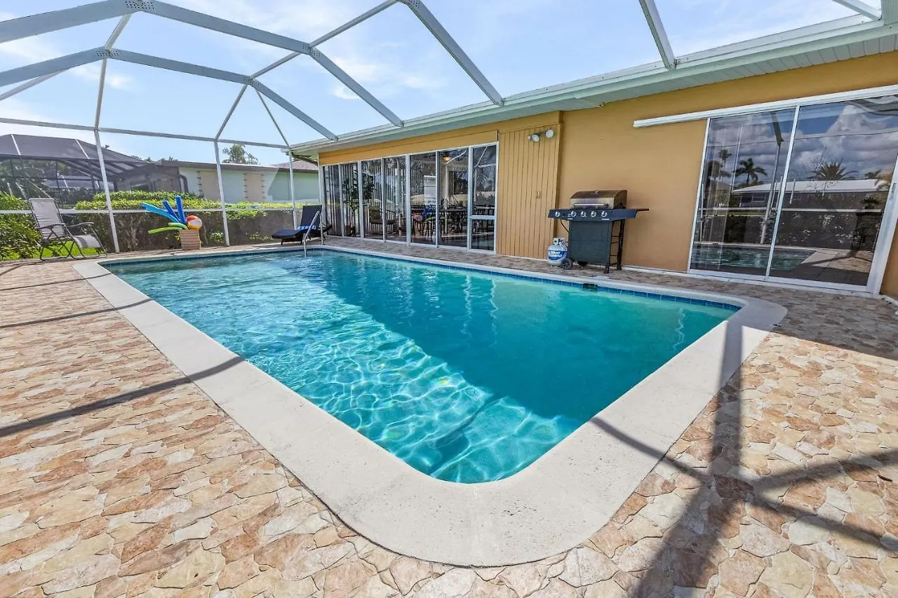 Holiday home Direct Gulf Access - Just Mnutes To The River! - Heated Pool! - Waterside Serenade - Roelens