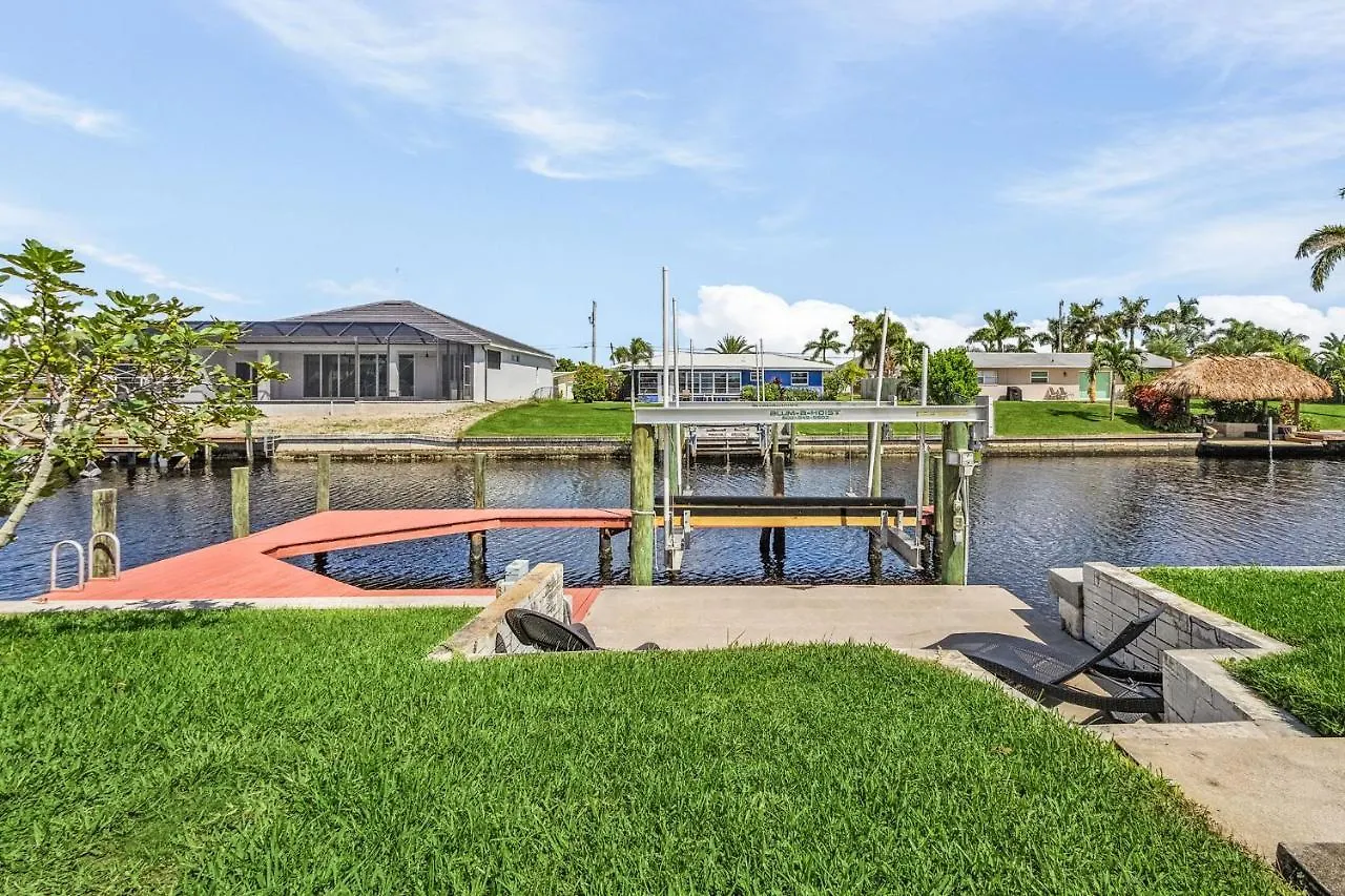 Holiday home Direct Gulf Access - Just Mnutes To The River! - Heated Pool! - Waterside Serenade - Roelens Cape Coral