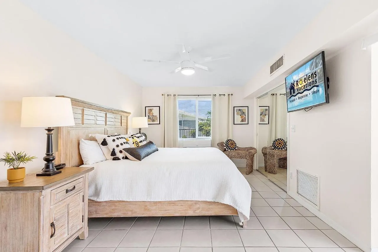 Holiday home Direct Gulf Access - Just Mnutes To The River! - Heated Pool! - Waterside Serenade - Roelens