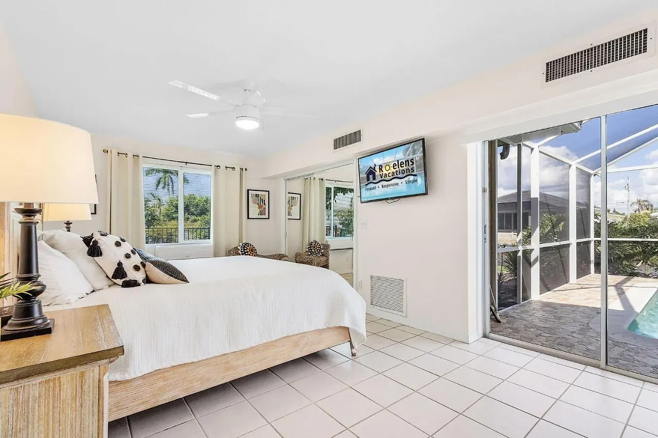 Direct Gulf Access - Just Mnutes To The River! - Heated Pool! - Waterside Serenade - Roelens Cape Coral