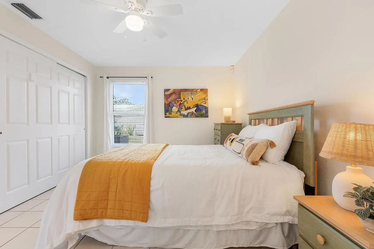 Direct Gulf Access - Just Mnutes To The River! - Heated Pool! - Waterside Serenade - Roelens