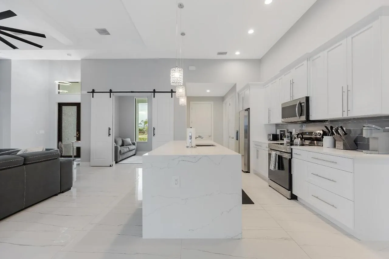 Cloud 9- Roelens Vacations Holiday home