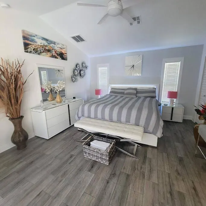 Holiday home Coral Paradise Cape Coral