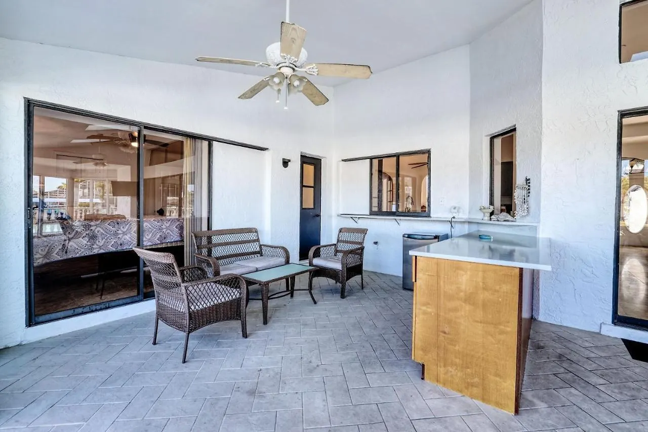 Waterview - Amazing Gulf Access Pool And On Spacious Corner Lot! *