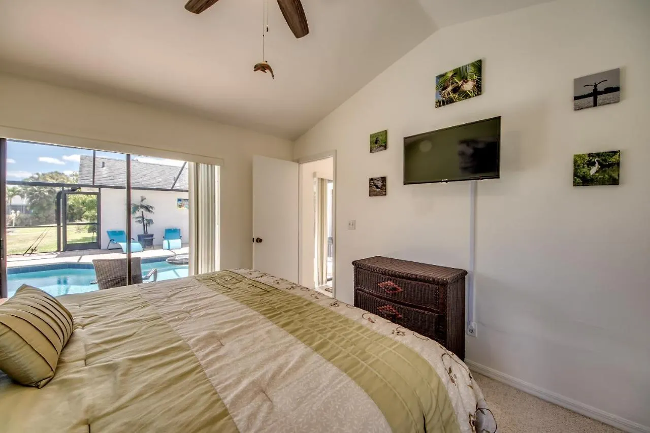 Mcarita - 4 Bedroom W. Heated Pool On The Water Cape Coral