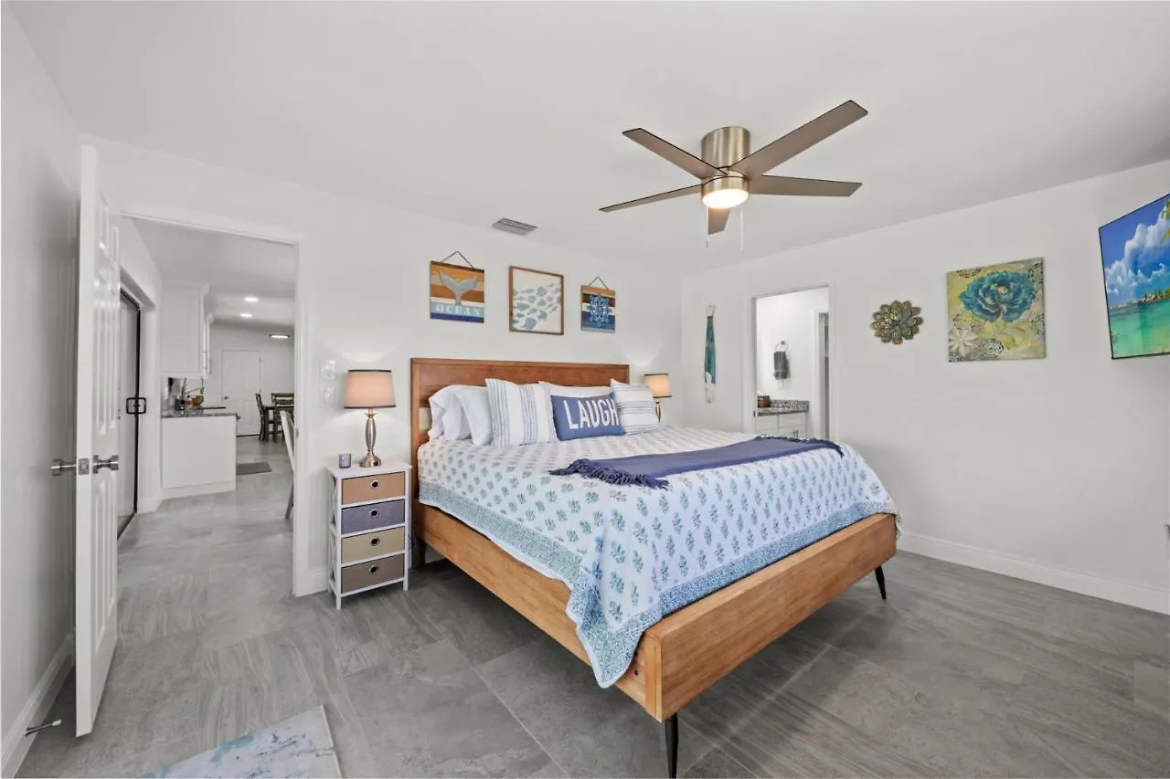 Direct Sailboat Access & Southern Exposure Heated Pool - Coconut Hideaway - Roelens *