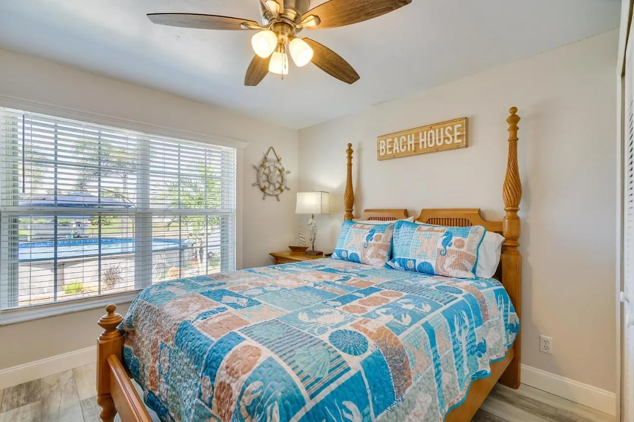 Holiday home Remodeled Hot Tub And Pool! Cape Coral