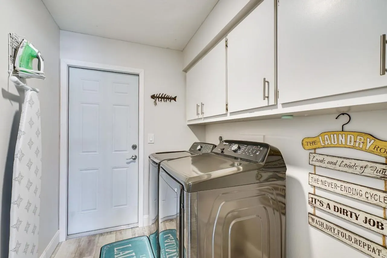 Remodeled Hot Tub And Pool! * Cape Coral