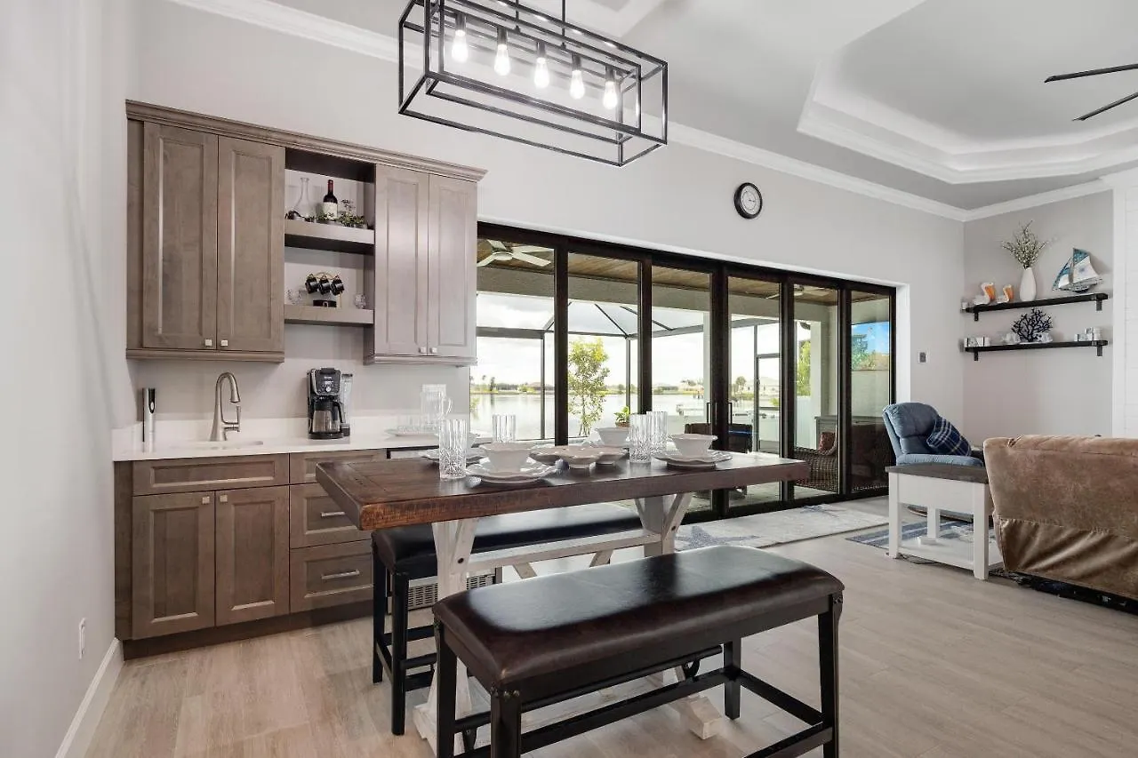It's A Gold Rush! Paddleboard, Kayak, Saltwater Pool & - Sea'n Coastal View - Roelens