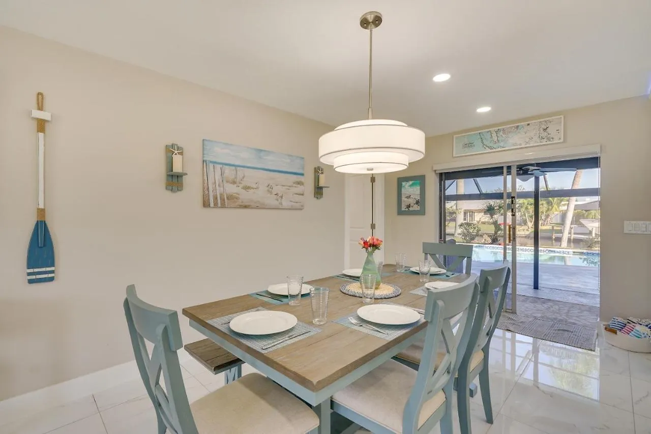 Waterfront With Private Pool!