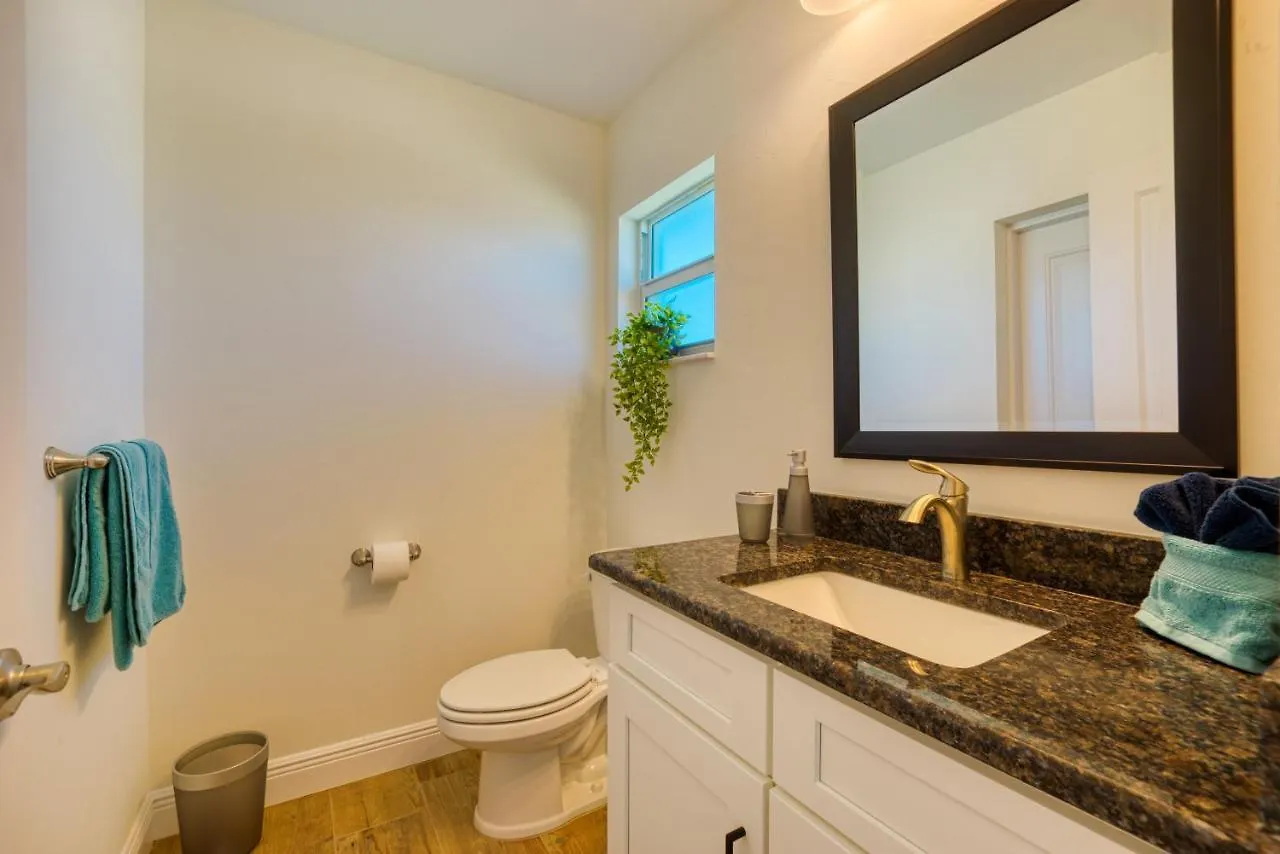 Apollo - 3,5 Beds - 2,5 Baths - 8 Guests - Waterview & Pool/spa - Incl. 10% Off Boat