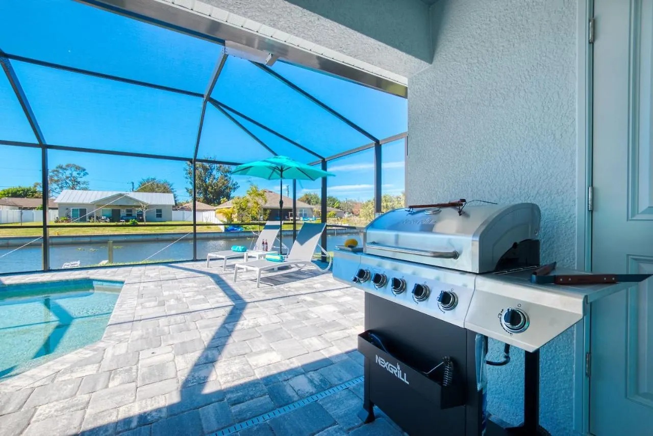 Apollo - 3,5 Beds - 2,5 Baths - 8 Guests - Waterview & Pool/spa - Incl. 10% Off Boat * Cape Coral