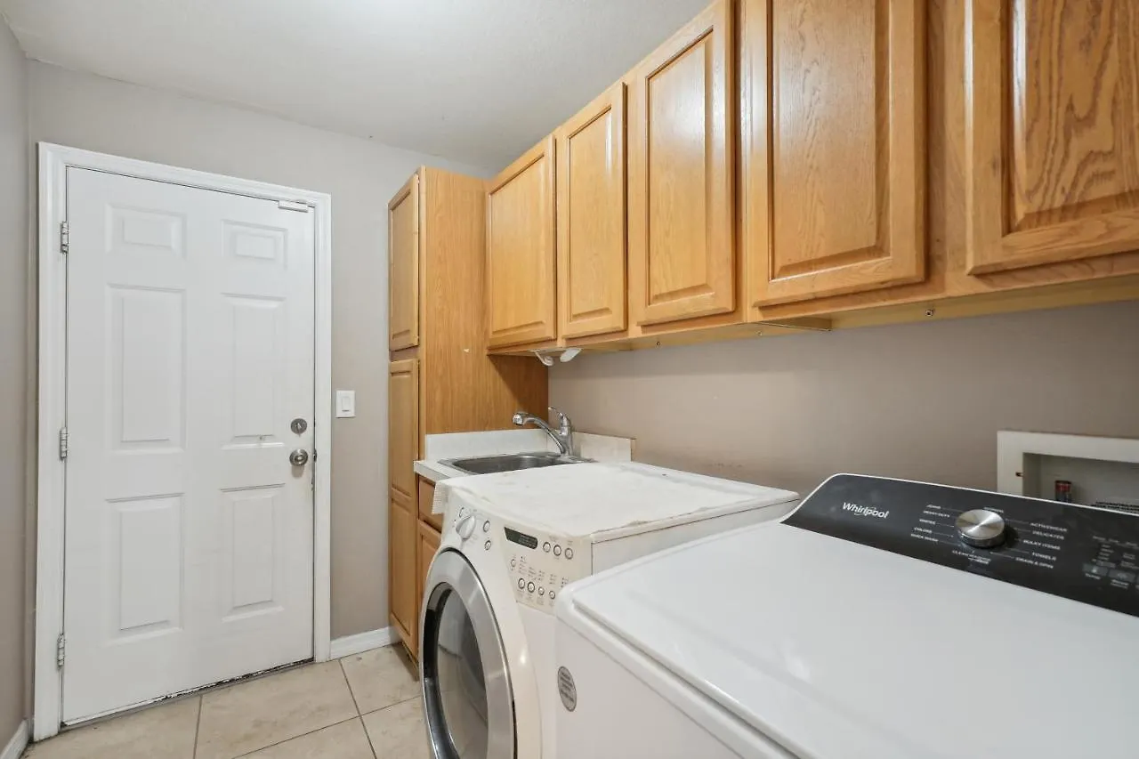 Holiday home Pet-friendly Retreat With Screened Porch! *