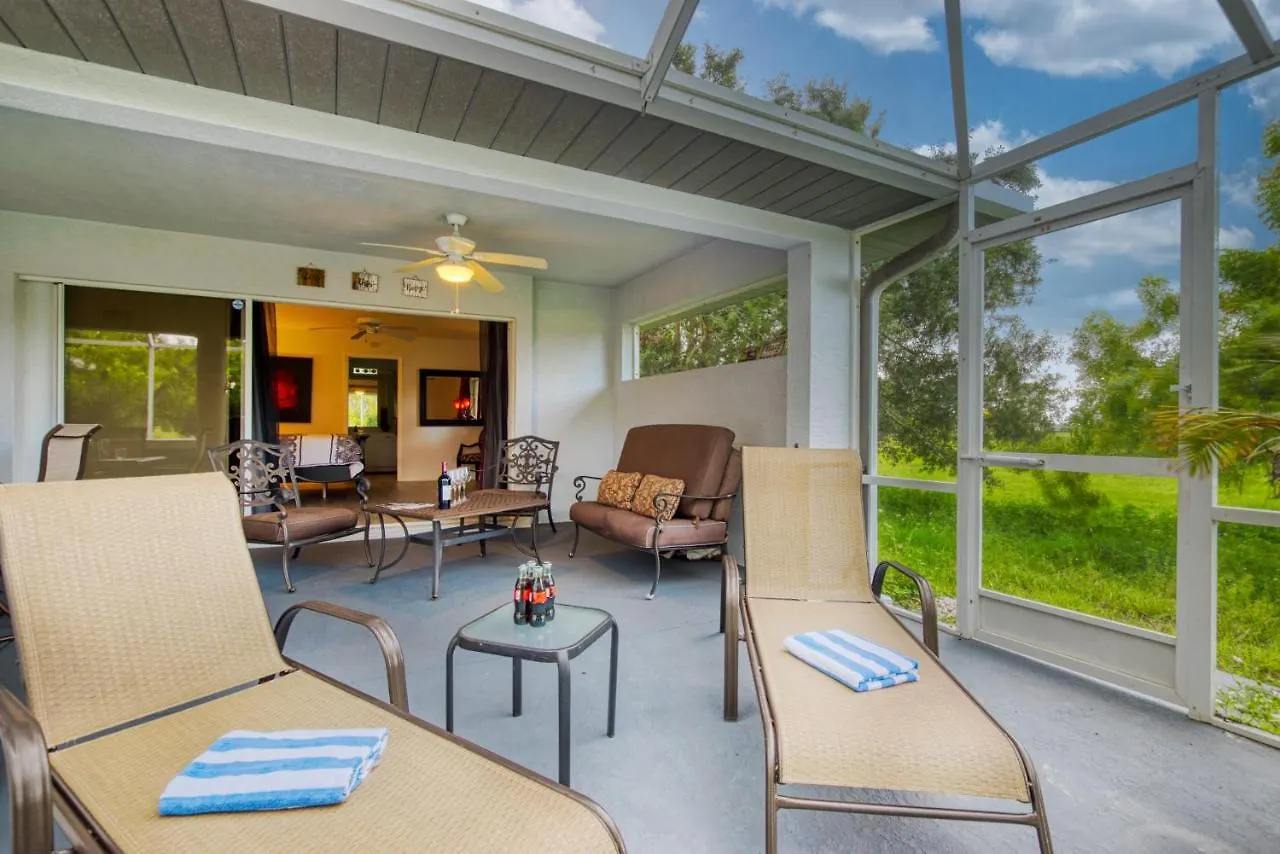 Golfers Dream - 3 Beds - 2 Baths - 6 Guests - Golf Course & Spa - Incl. 10% Off Boat Cape Coral